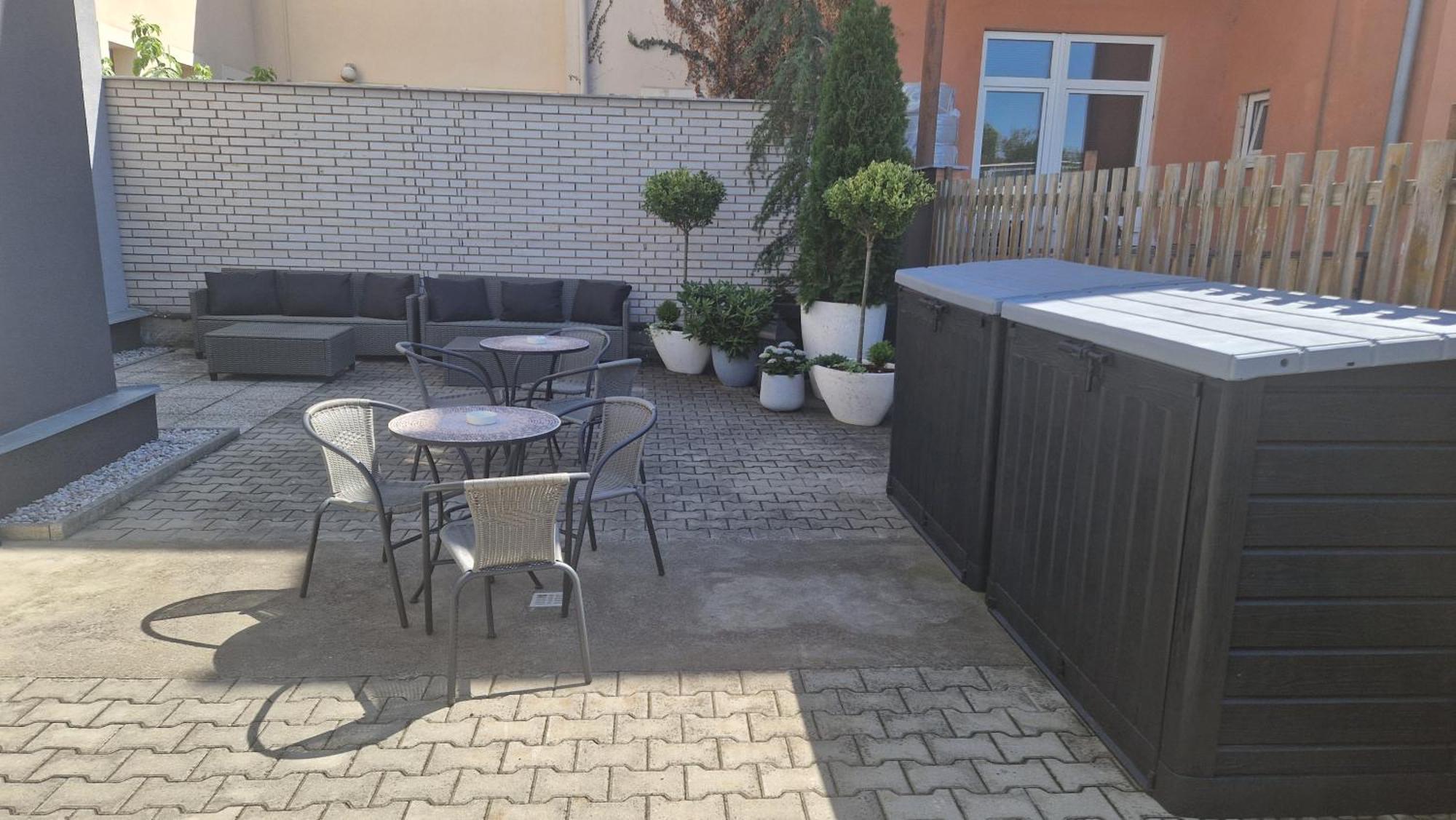 Efipa Glamour Apartments Pilsen Exterior foto